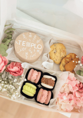 Image gallery marquee